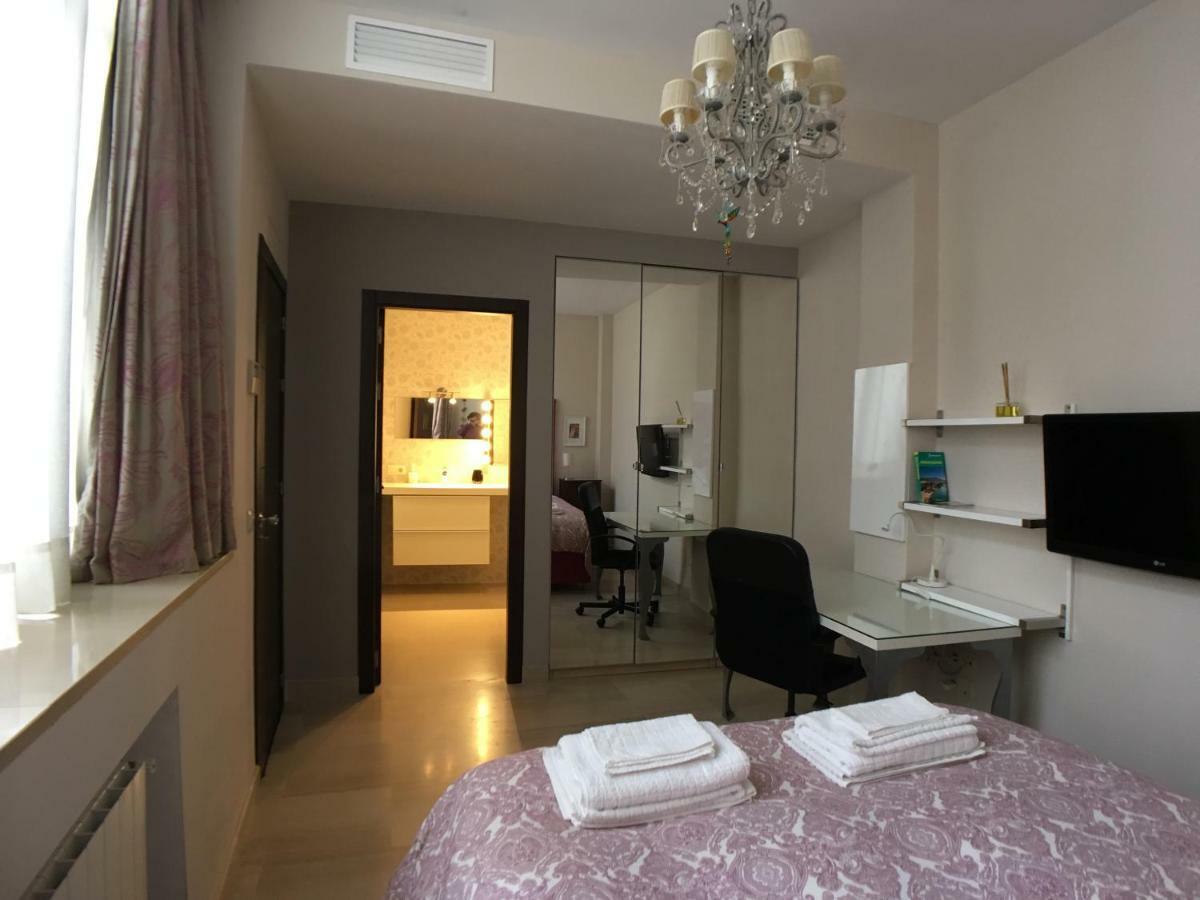 Guest House Europa 12 塞维利亚 外观 照片